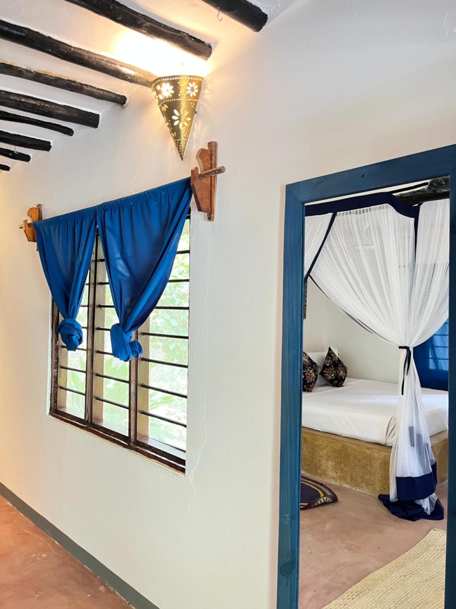 Karanga Bungalows Michamvi Kültér fotó